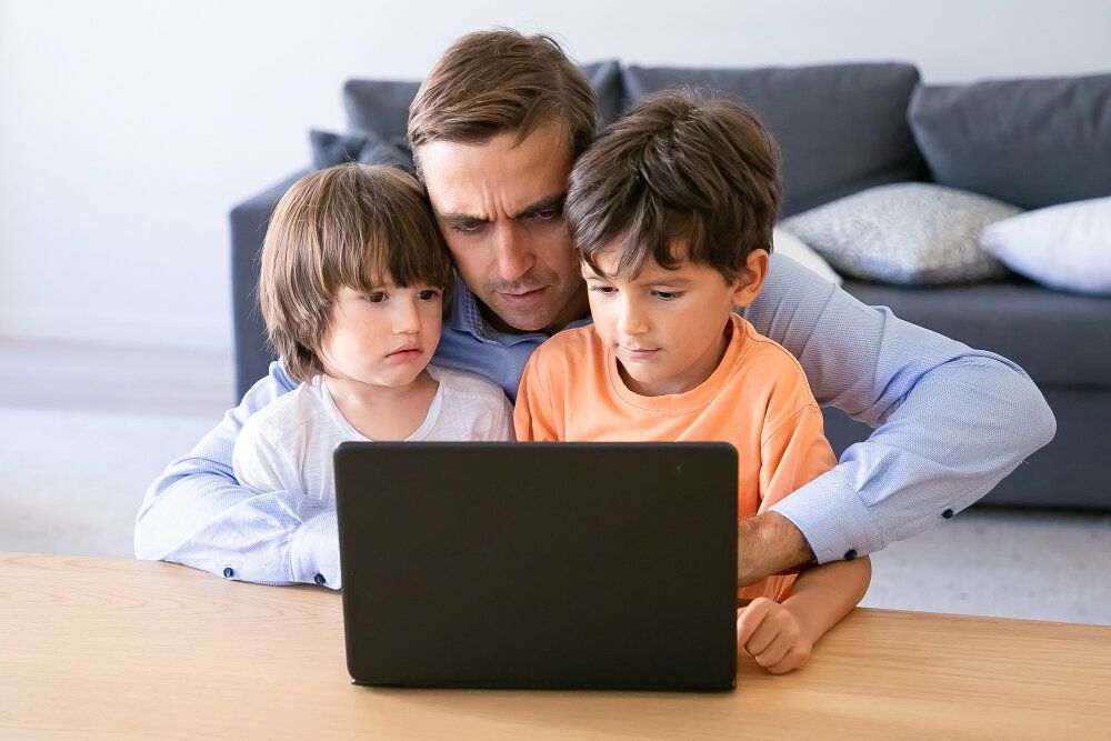 Consejos Para Mantener Las Actividades Online De Tu Hijo Seguras